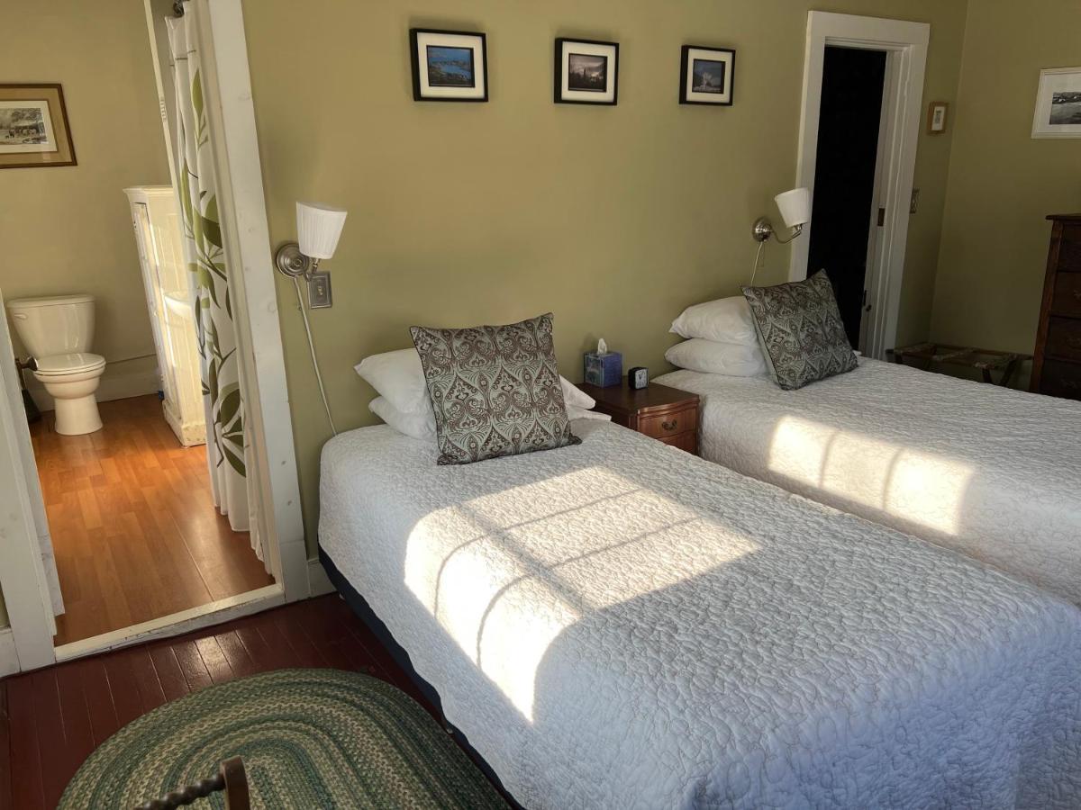 Shoreham Inn Bed & Breakfast Buitenkant foto