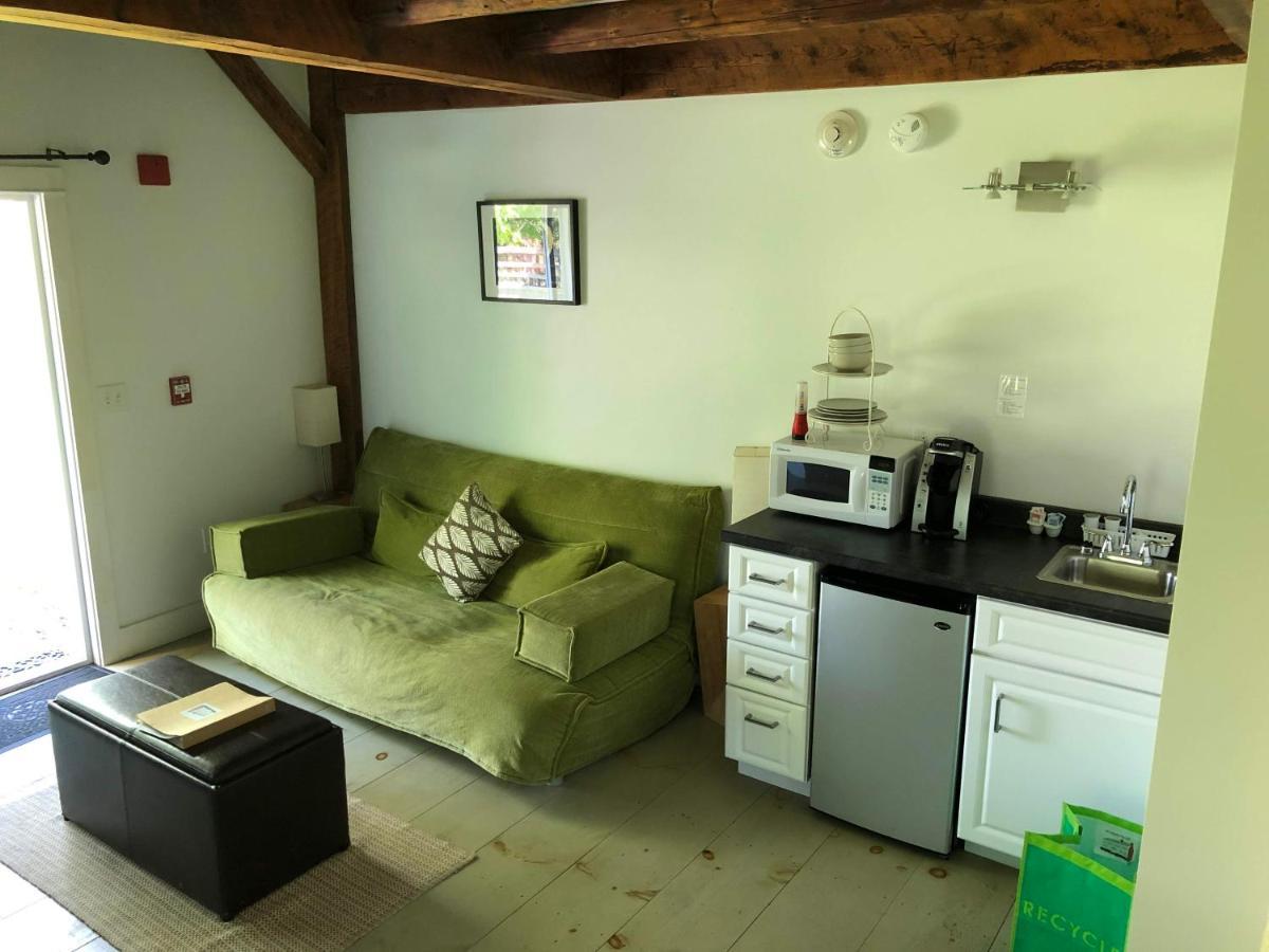 Shoreham Inn Bed & Breakfast Buitenkant foto
