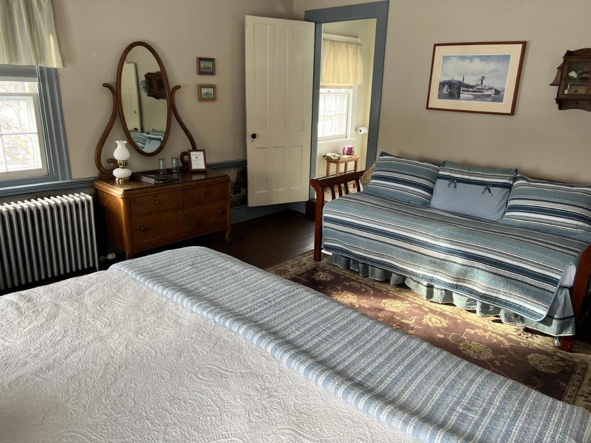 Shoreham Inn Bed & Breakfast Buitenkant foto