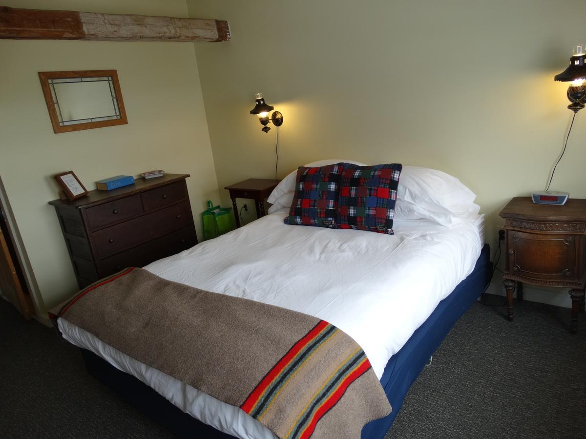 Shoreham Inn Bed & Breakfast Buitenkant foto
